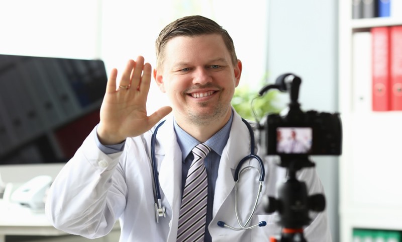 اصول و استراتژی‌های تبلیغاتی ویدیویی برای پزشکان